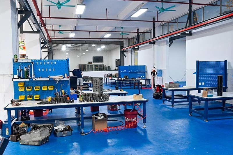 Guangzhou Tieqi Construction Machinery Co., Ltd. üretici üretim hattı