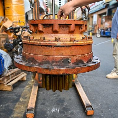 Kato 1430-1 Kazıcı Swing Gearbox Gezegen Redüksiyon Dayanıklı