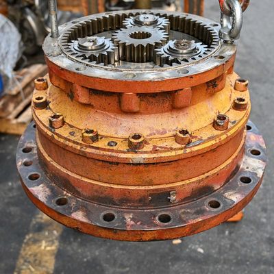 Kato 1430-1 Kazıcı Swing Gearbox Gezegen Redüksiyon Dayanıklı