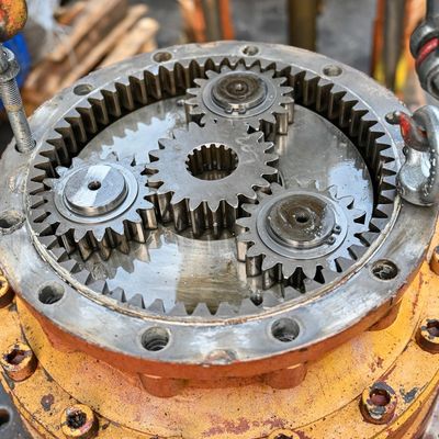 Kato 1430-1 Kazıcı Swing Gearbox Gezegen Redüksiyon Dayanıklı