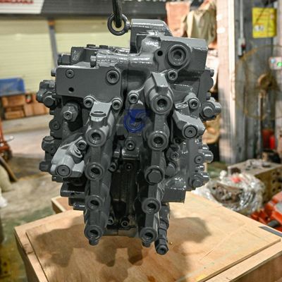 Hitachi Kazıcı Ana Kontrol Valfı ZAX120-6 130H 4410248