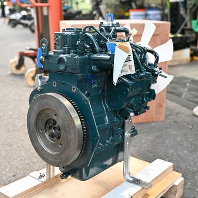 Orijinal Kubota D782 Motor Montajı D782-ET05_CN4 Dizel Motor Motoru 9.8kw 2300 Rpm Ekskavatör Parçaları İçin
