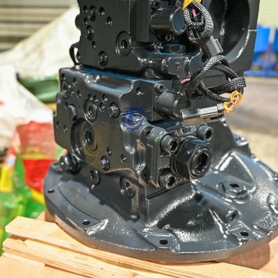 708-2L-00400 708-2L-01400 Kazı makinesi Hidrolik Pompa PC200-8MO PC220-8MO 240-8MO 270-8MO HPV95