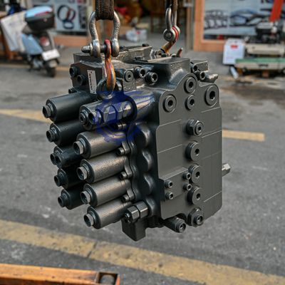 Doosan Daewoo DX215 DX220 DX225-5-7 Kazıcı Ana Kontrol Valfı için UX28 Kontrol Valfi