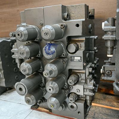 VOE14577777 kontrol valfi EC330B EC360B ekskavator ana kontrol valfi 14577777 Volvo inşaat makineleri parçaları