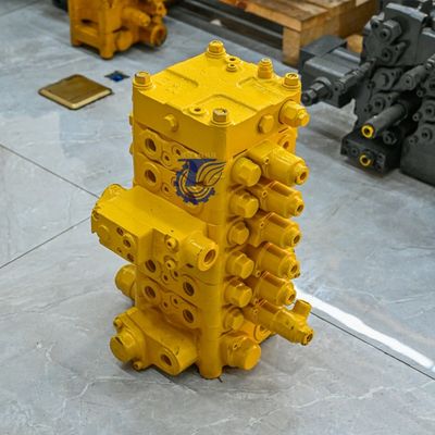 723-57-12306 723-56-11200 723-57-11700 PC120-6 PC130-7 Mini Ekskavatör için Excavator Ana Kontrol Valf Montajı