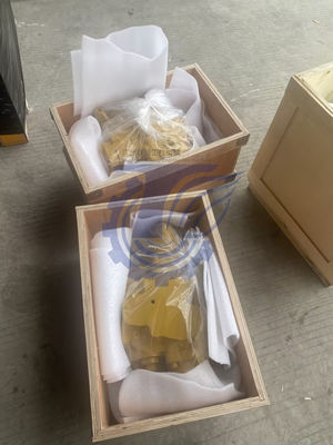 709-61-11601 709-61-11600 7096111600 KOMATSU için D375A-3A D375A-3D D375A-3 BULLDOZER PARÇAĞLARİ HYDRAULIK Ana kontrol valf montajı CONTROL VALVE (BLADE LIFT)