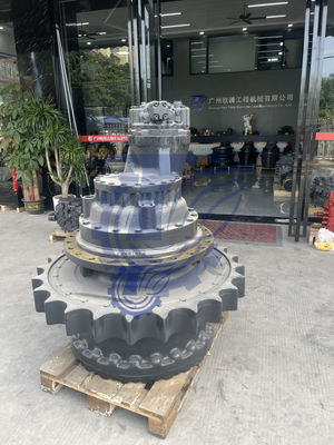 706-7L-01110 21T-27-00300 21T-27-00310 21T-27-00410 21T-27-00400 KOMATSU için PC2000-8 PC2000-11 Ekskavatör Seyahat Montajı Son Sürücü Seyahat Motoru DRIVE GP-FINAL -MOTORLUKLA Ardındaki Piyasa Orijinal