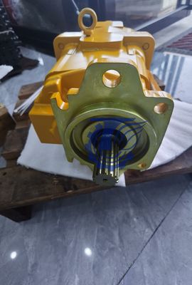7081G00110 7081H00050 7055131210 Hidrolik Dişli Pompası Ana Pompası Komatsu için PC4000-6 PC4000 Ekskavatör Parçaları Sonrası Orijinal Orijinal