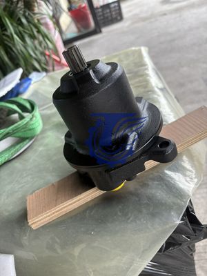 B0440-18001 708-7r-00710 708-7r-01690 Kayaba Wa320-5 Wa320-6 Hidrolik Fan Motoru İçin Motor;yağ (fan Tahriki) Ekskavatör Parçaları Satış Sonrası Orijinal